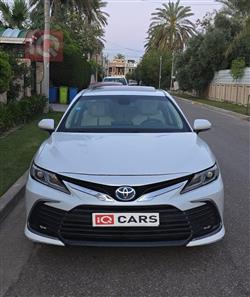 تۆیۆتا کامری